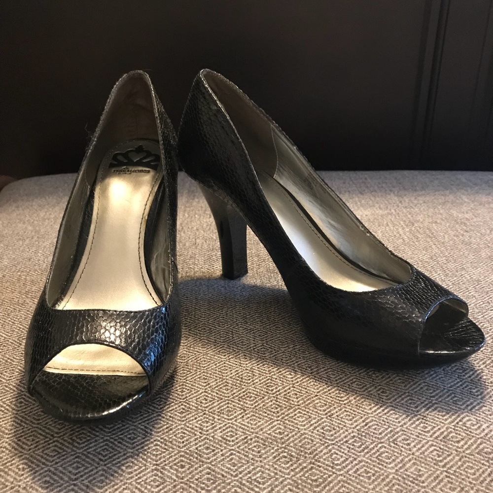 Black Faux Snakeskin Peeptoe Pump
